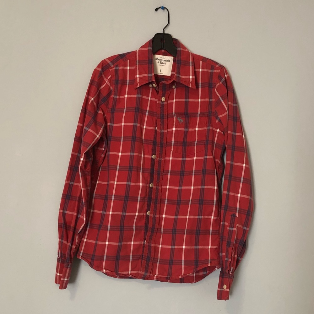 ABERCROMBIE & FITCH Red Plaid Button Down (S)